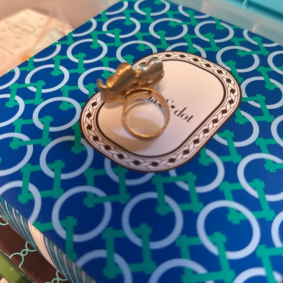 Ring - Picture 2 of 2